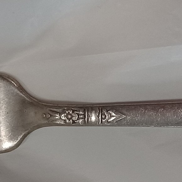 HARMONY 1938 LUNCHEON FORK BY WM A ROGERS SERVICE PLATE VINTAGE - Picture 2 of 7